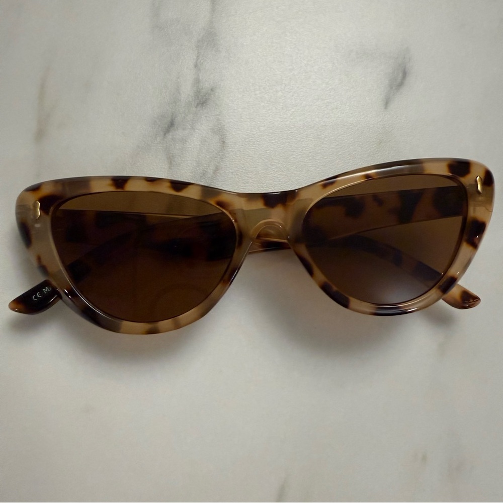 Tortoiseshell Cat-Eye Sunglasses - Brown Lenses - Picture 12 of 16